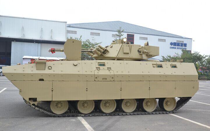 国产vn-12履带式步兵战车亮相珠海 (来自:腾讯军事)