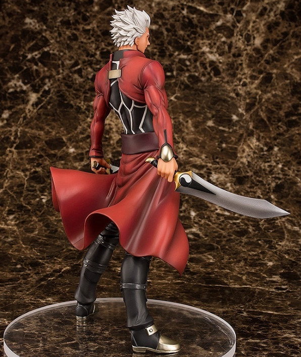 又被自己帅醒！《Fate》系列红A手办开订