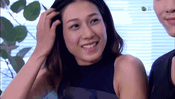 生子之后我们 成熟的女性气息在她身上展现.