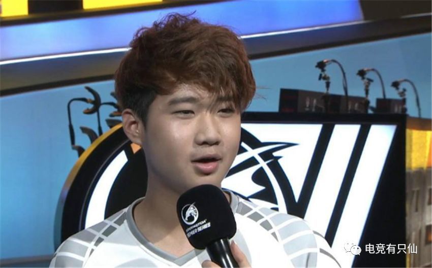 韦神战队人员大调整,OW顶级选手加盟4AM