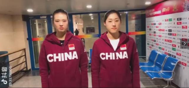 张常宁竟然还玩抖音!和队友录短视频现场笑喷