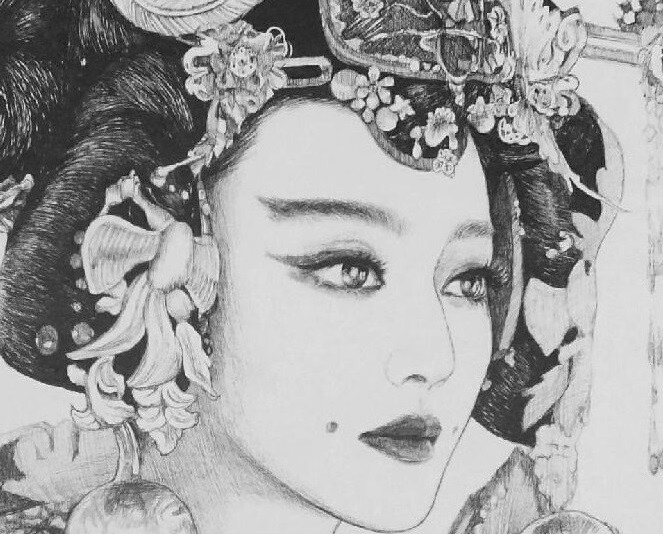 女明星的古装素描画,有真人好看吗