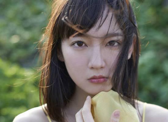 女人想和你发生感情,就有这些小暗示!