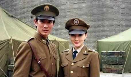 他曾是选秀冠军,李小璐王鸥前男友,如今娶了9