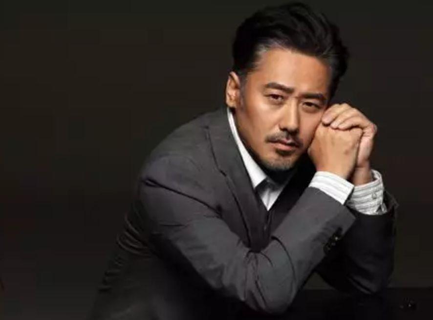 春晚首次联排董卿朱军退出 成龙吴京首次同台