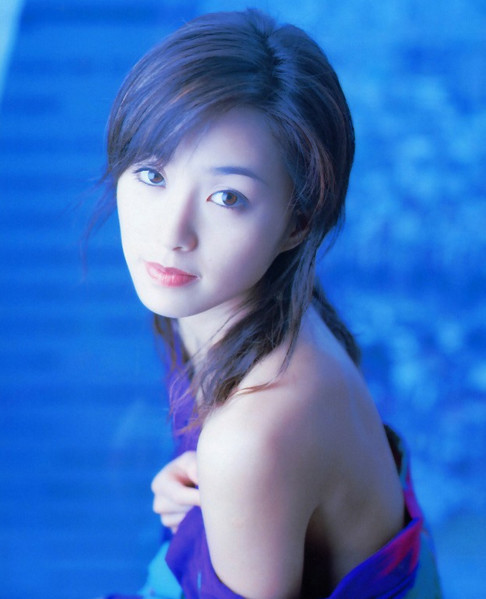 日本清纯漂亮的十大女明星,你最熟悉的是谁?