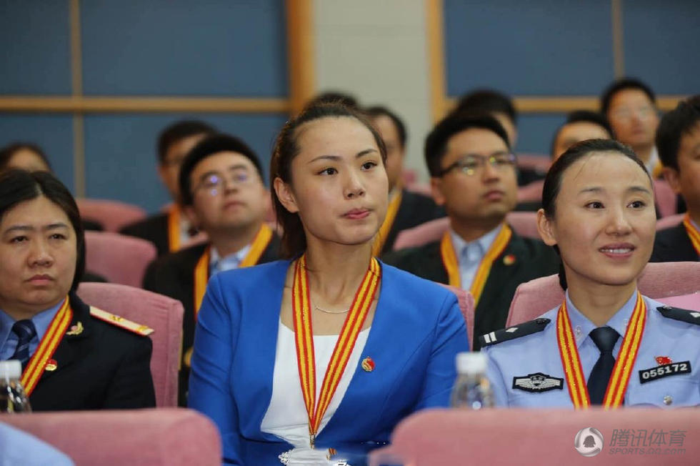 女排主力荣获北京五四青年奖章