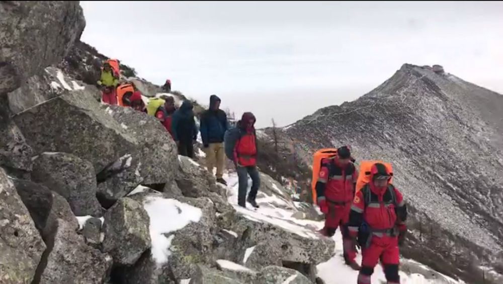黄山的gdp给了谁_登黄山喜看日出,访徽州漫走村落 2 黄山游记(3)