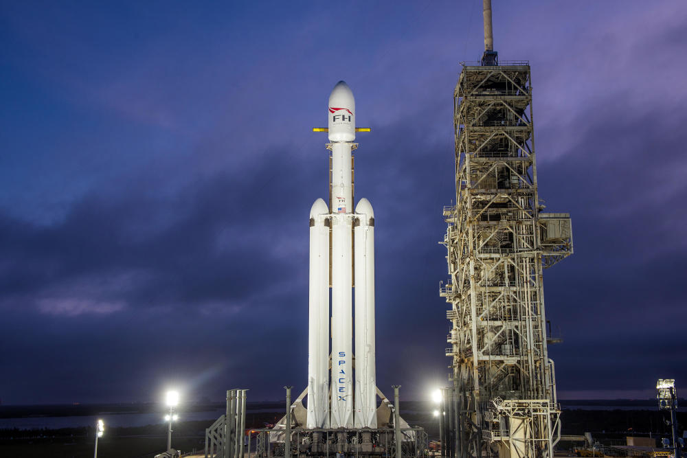 spacex重型猎鹰火箭即将首飞 你准备好熬夜看直播了吗