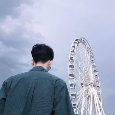 霸气有个性的男生微信背影头像适合年轻人 在你的世界