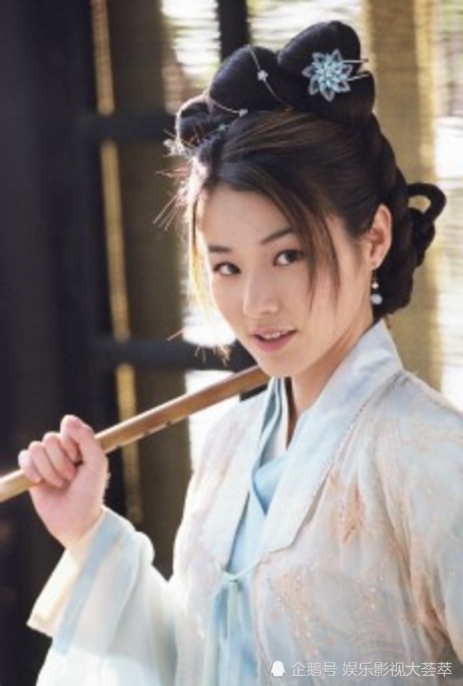 《天下第一》中的5美:第四,陈怡蓉饰演云罗郡主,非常的活泼可爱,虽