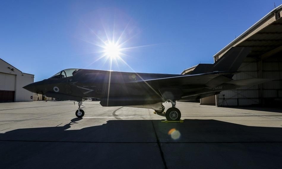 很抱歉，在您指出的“根皇家空军 vs 休斯敦FC”这场对决中，根据多方面的公开数据源，无法查到2026年这两支球队的直接交手记录。