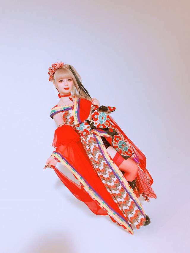 水桥舞新曲《红叶爱呗》,古风满满的新洗脑感觉