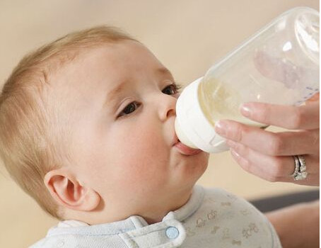 婴儿牛奶蛋白过敏可以喝羊奶粉吗?