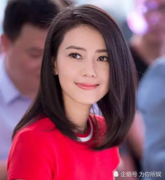 第一位 高圆圆 大眼睛很迷人
