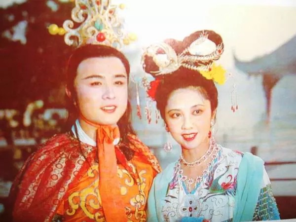孙悟空会定身术,善于偷窃,唐僧为何非要假结婚骗取通关文牒?