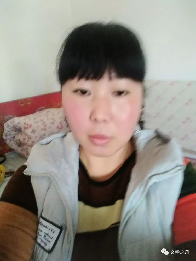 文学之舟诗人专辑:寒雪映梅 ll《大地之上,一层