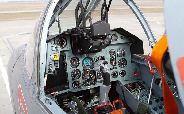 俄罗斯真火了?苏25被击落后,决定增派新型苏2