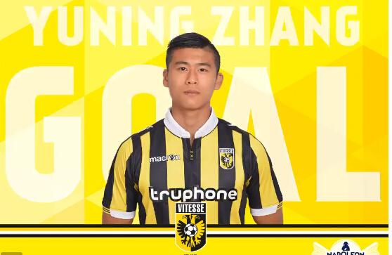 进球了!张玉宁荷甲首次首发 霸气头槌穿门将小