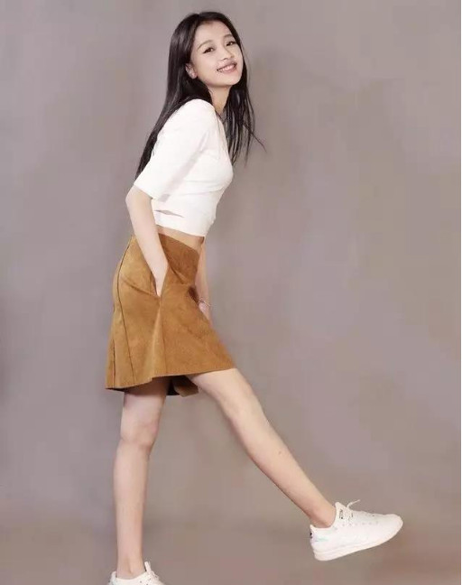 妻就服孙怡董子健!辣妈孙怡的又酷又靓的穿搭