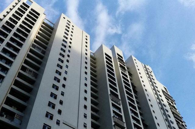 人口和资金不断向一二线城市导入,未来小城市