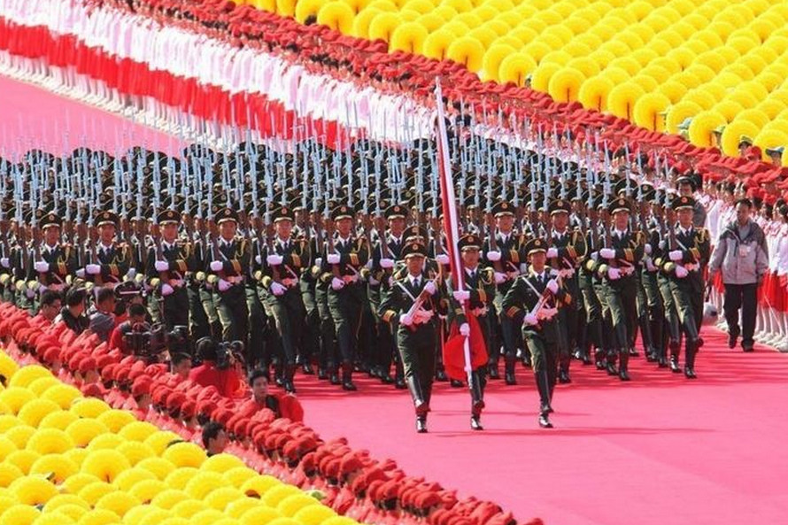 各国阅兵仪式大比拼,秘鲁搞笑马里散漫,俄罗斯