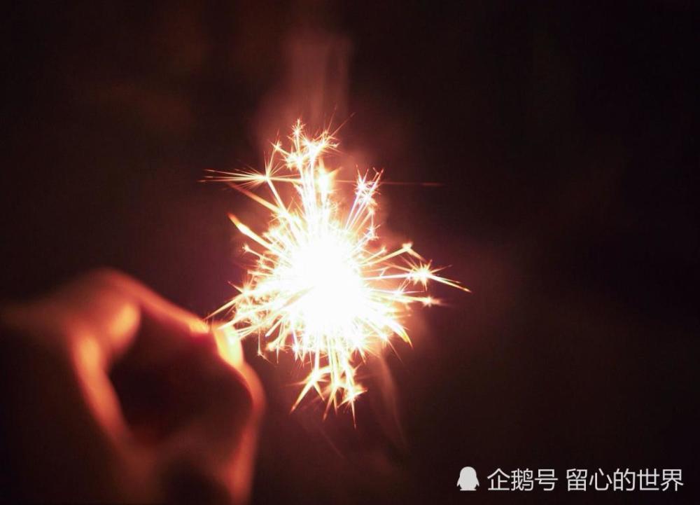 云南玉溪一烟花销售点爆炸,春节欢聚热闹,但是安全更重要
