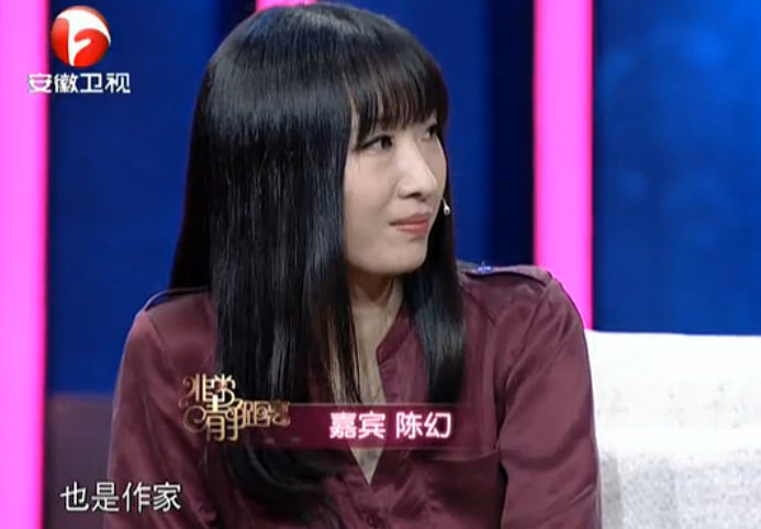 俞飞鸿还是当年“惊鸿仙子” 只是女神帽子要飞了