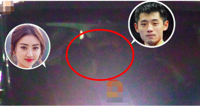 网友偶遇张继科景甜一起看电影,张继科还把鞋