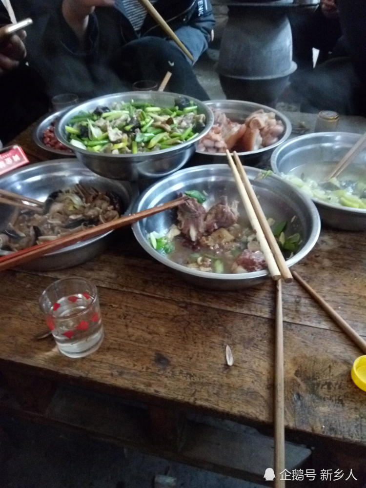 今天晒一下大年初二那些美食,看看娘家的那些