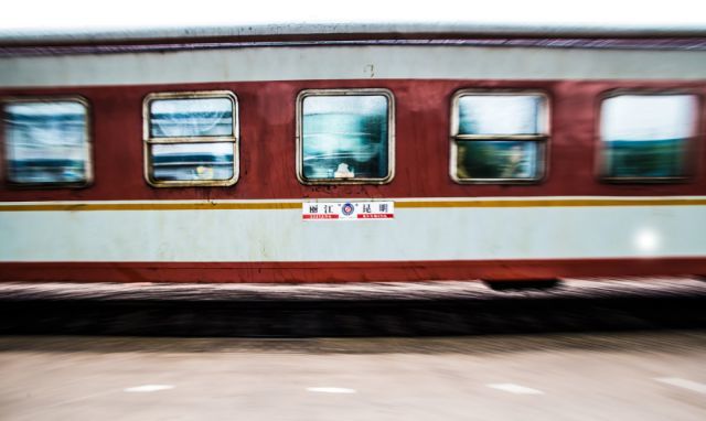 过年拒绝低头族 这些歌能让大家一起嗨