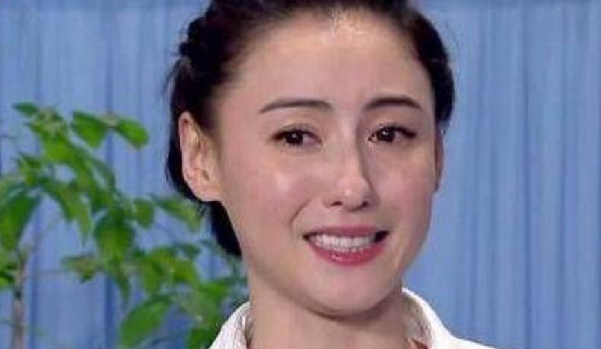 王菲谢霆锋春节结伴去云南旅游?网友:张柏芝母