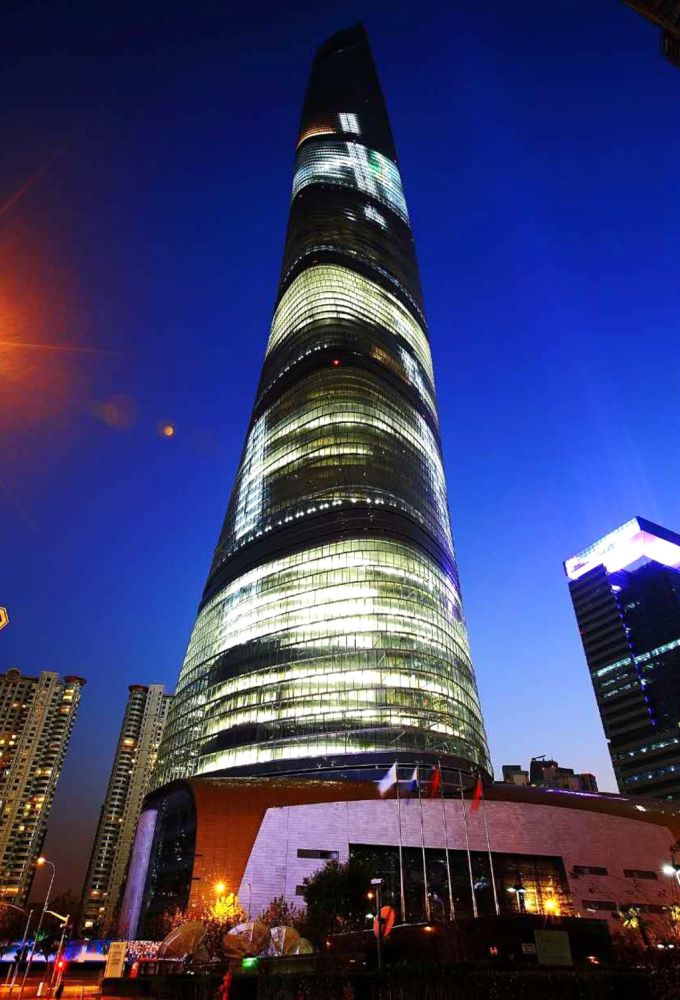 中国第一高楼--上海中心大厦