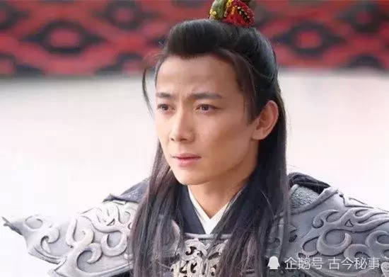 他才是秦国第一猛将,冠绝古今,白起在他身边,就