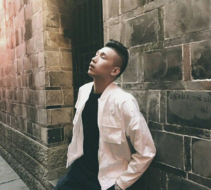 MC天佑被全网禁播后,网红名声大跌,网友支持