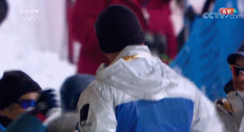 冬奥会教练员贡献表情包 诶呀我的小心脏!