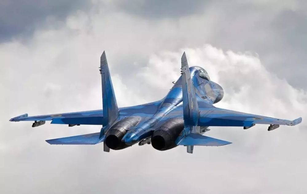 苏27和F15生存力谁高谁低?看图一目了然