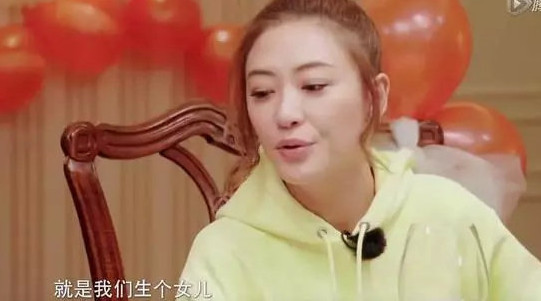 应采儿首谈小小春出生趣事,这样的小春哥有点