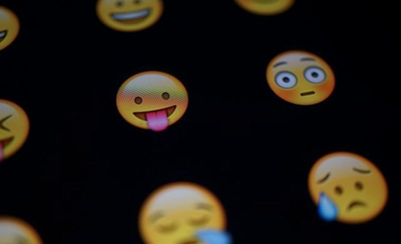 每天都用 emoji,你却不知道 emoji 这些鲜为人知的小秘密?