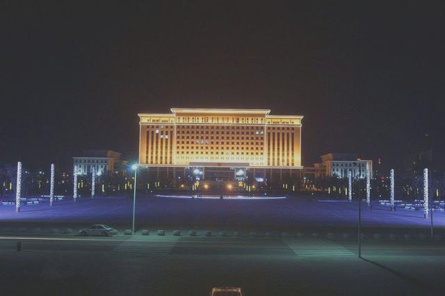 有望赶超大庆的西部石油城:油气储量40亿吨,被