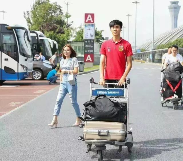 吴少聪加盟日本清水心跳,u18女足国家队第二期