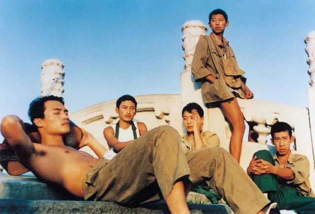 看《邪不压正》前，你应该知道关于“姜文”的10件事