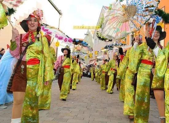 宁陵纪香初中事件百度云,德国有个地方的居民