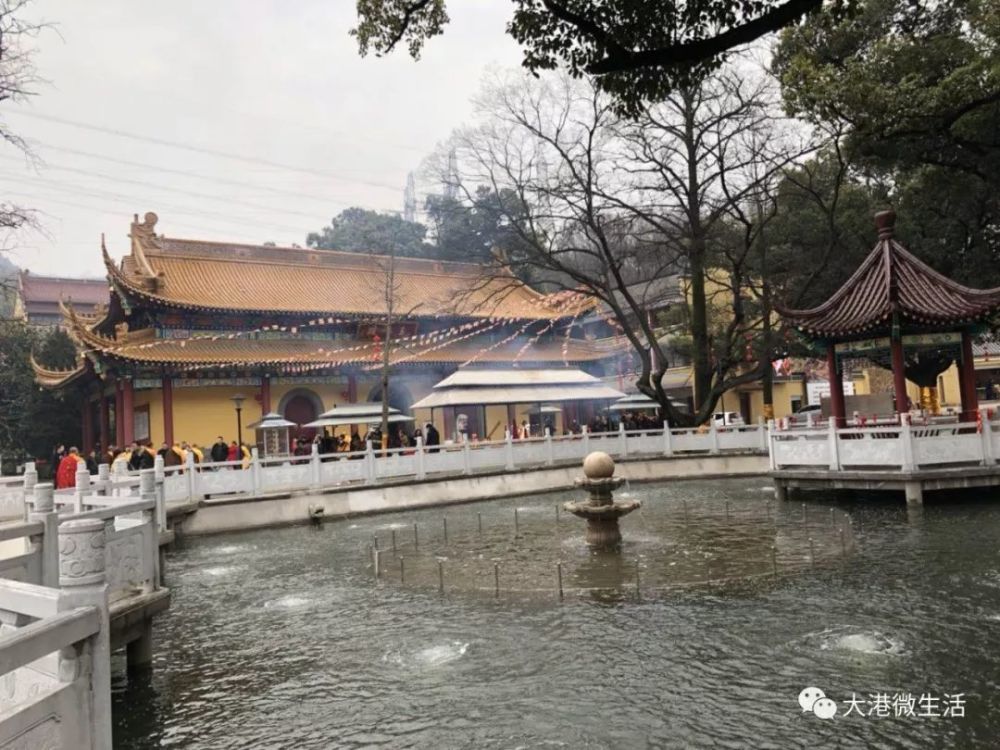 镇江新区千年古刹绍隆禅寺,千百年来出现"活地"奇异现象