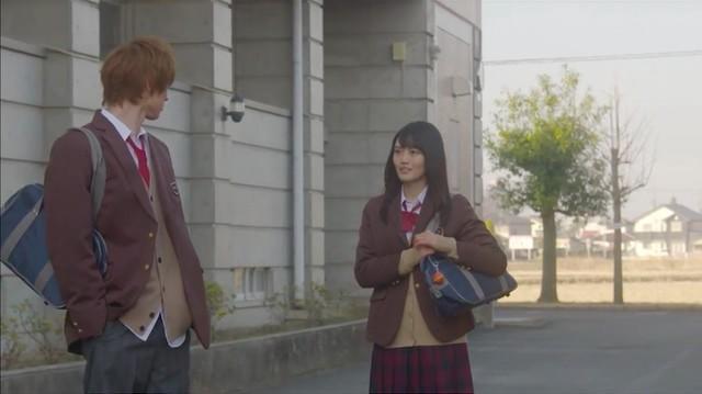 水谷果穗主演！《盛气凌人》真人短片发布