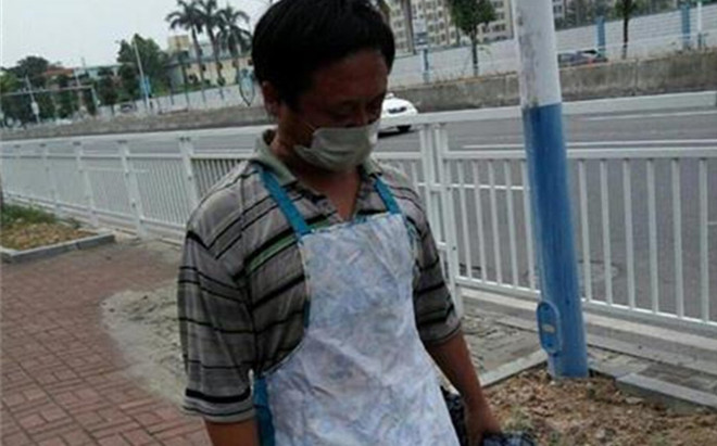 童星出道,红遍90年代,父母双亡精神错乱,被骗光