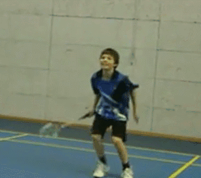 原来羽毛球还可以这样玩,你又会有什么新花样呢?