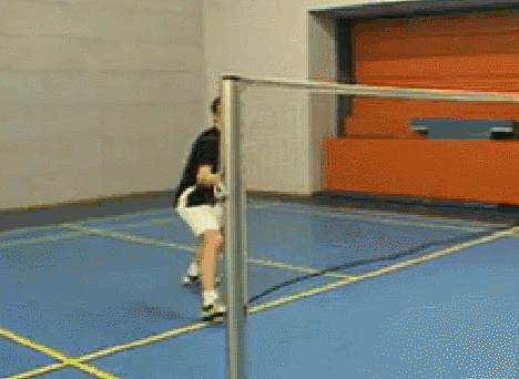 原来羽毛球还可以这样玩,你又会有什么新花样呢?