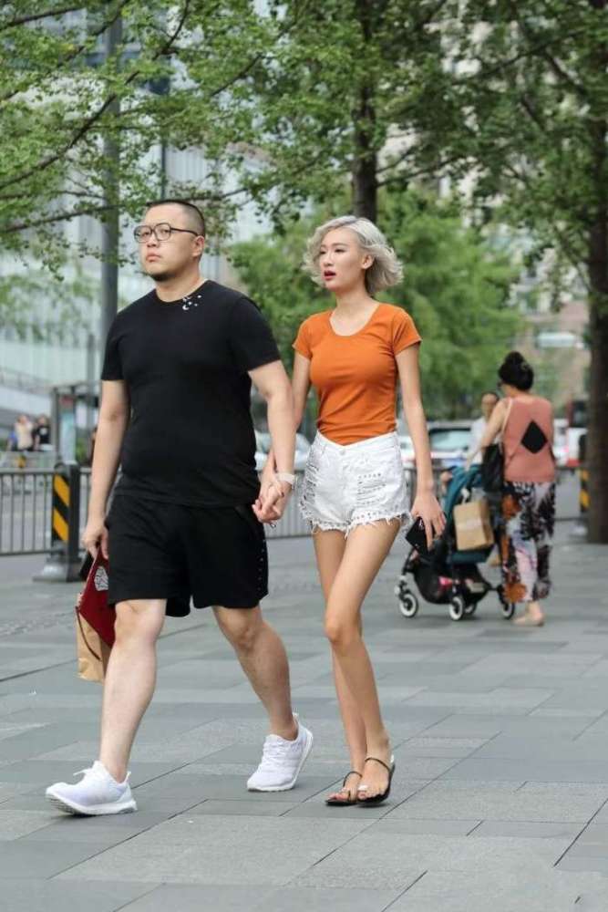 小龙女巴老后续9,抵在玻璃上嗯哪杨幂,不喜欢