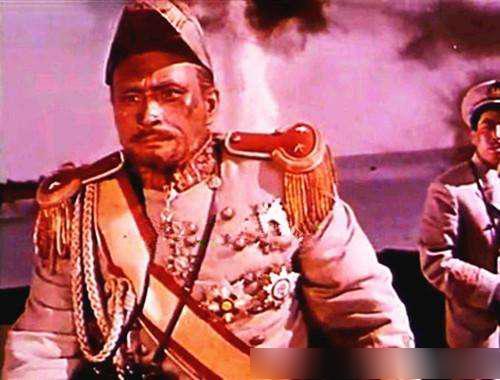 他是黑白老电影中独一无二的鬼子王 因演